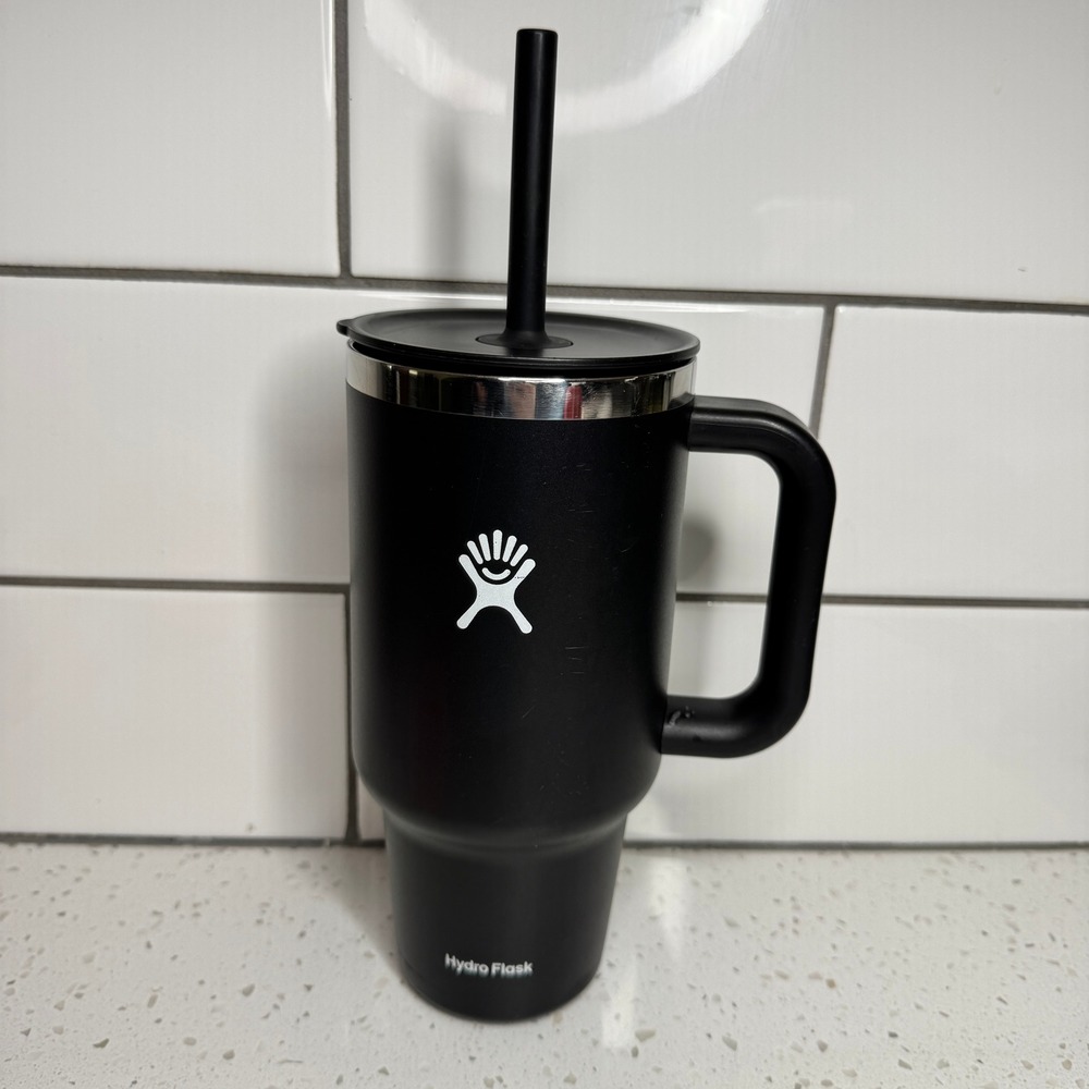 Hydro Flask 32 oz Travel Tumbler with Handle Black Stainless Steel FJ199348